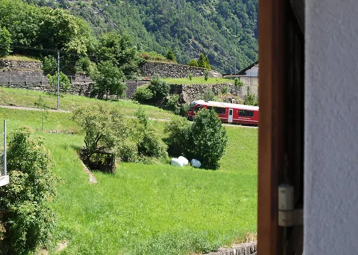 Al Piazzo 414 Casa vacanze Brusio