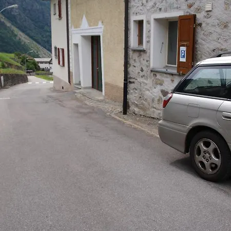 Al Piazzo 414 * Brusio